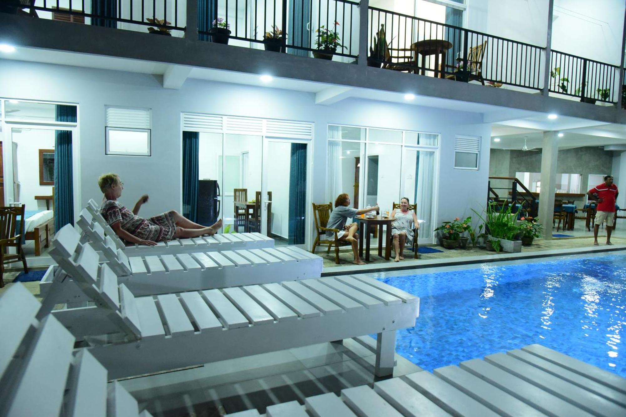 Di Sicuro Tourist Inn 히카두와 외부 사진